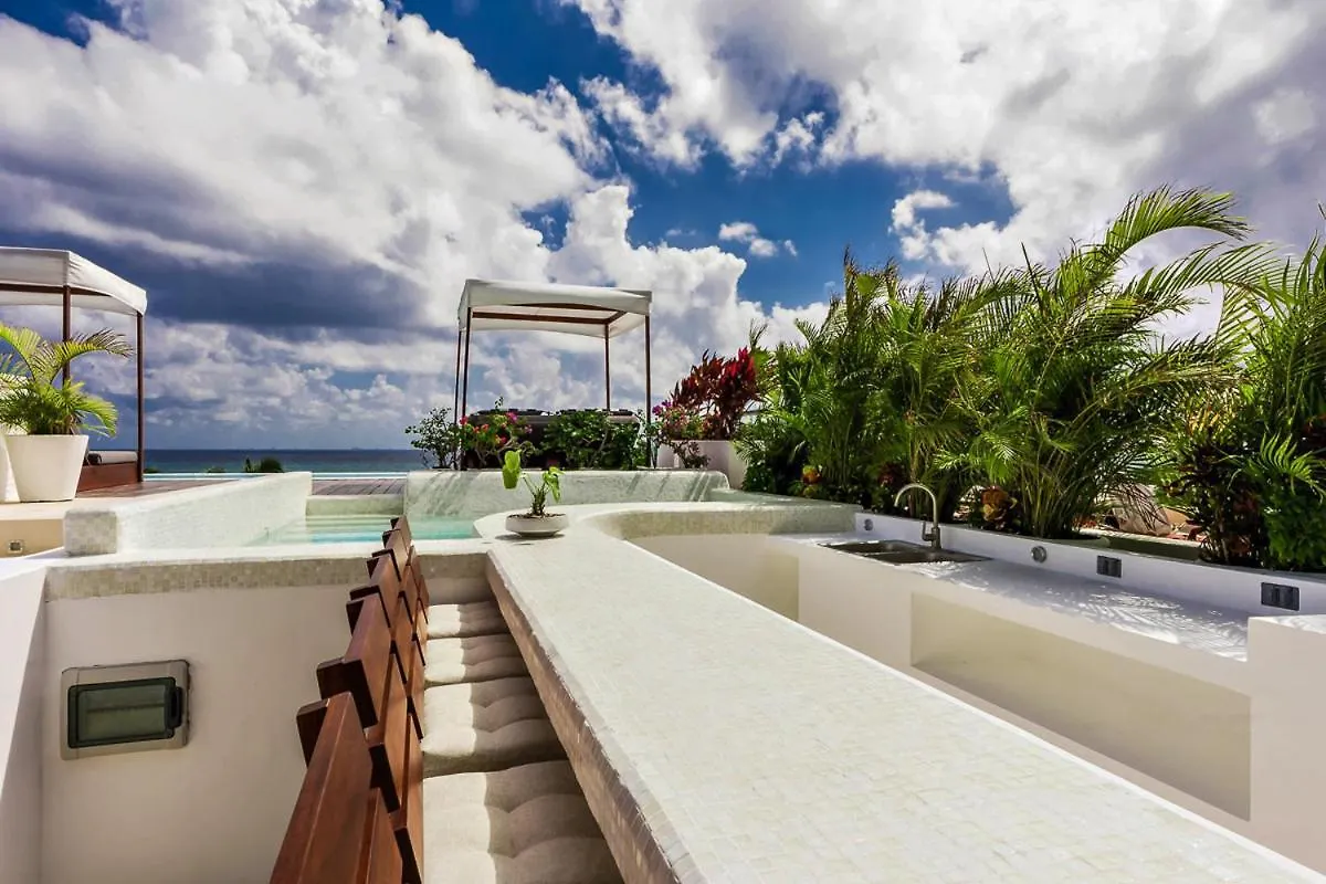 Poblado De Apoyo Diamont Villa Sleeps 22 With Pool And Air Con Playa del Carmen